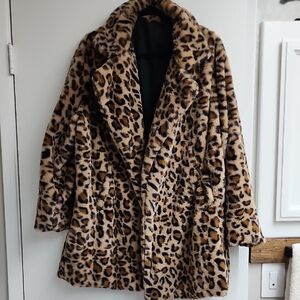 Leopard Print Faux Fur Teddy Jacket in Tan